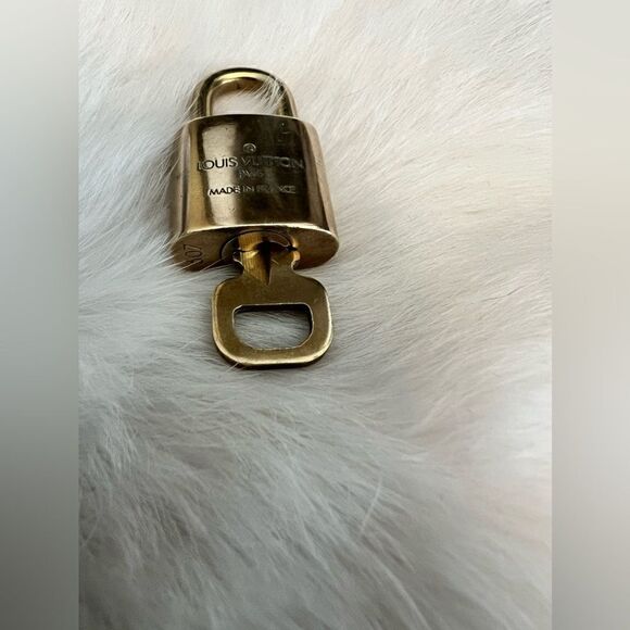 Authentic Louis Vuitton Gold Lock & Key
Matching Set (#447) - Picture 2 of 6